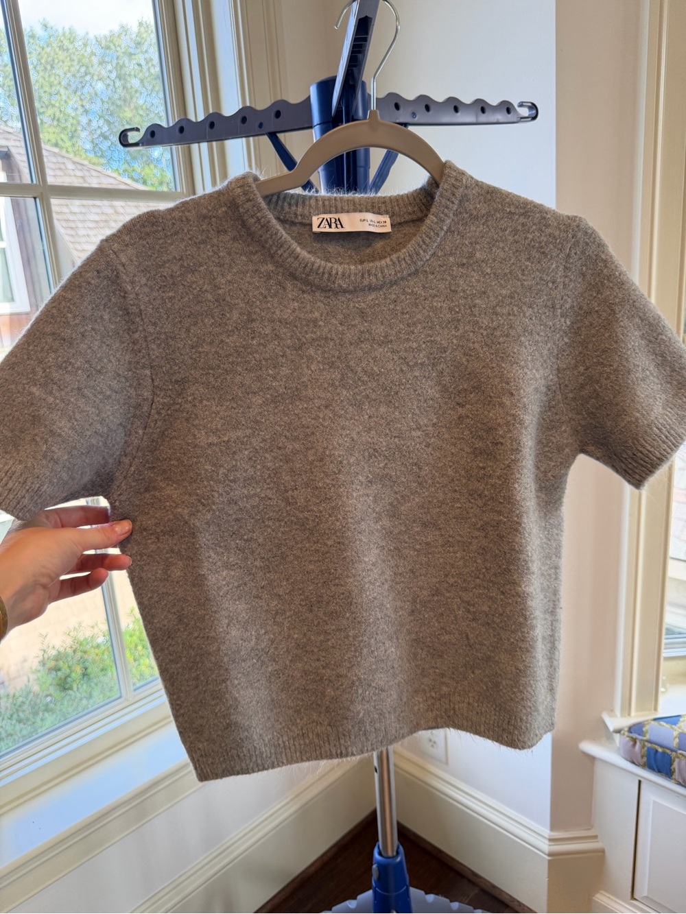 ZARA Gray Short-Sleeve Crewneck Sweater